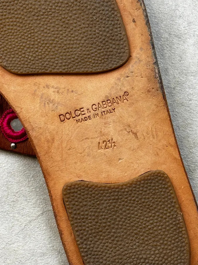 2000s Dolce & Gabbana Brown Embellished Oriental Sandals YTbexwJ 7
