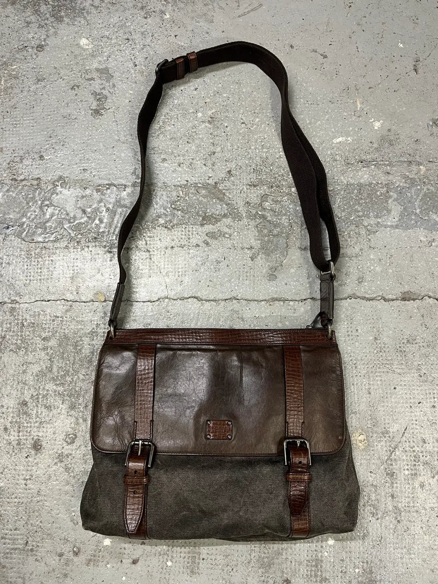 2000s Dolce & Gabbana Brown Eroded Leather Shoulder Bag (OS) APvoYjW 0