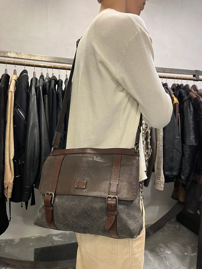 2000s Dolce & Gabbana Brown Eroded Leather Shoulder Bag (OS) APvoYjW 1