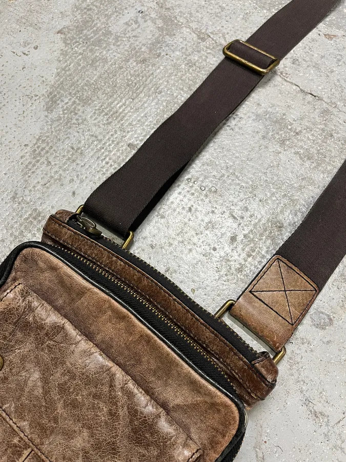 2000s Dolce & Gabbana Brown Faded Leather Shoulder Bag AfFUWKA 3