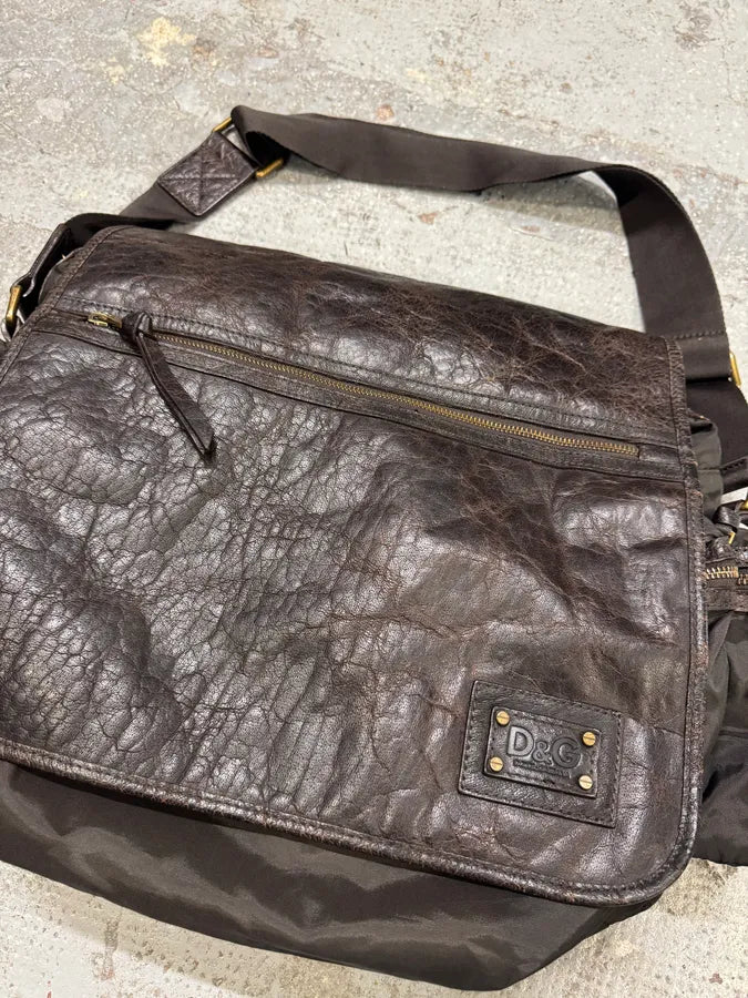 2000s Dolce & Gabbana Brown Leather Shoulder Bag tsTksJg 4