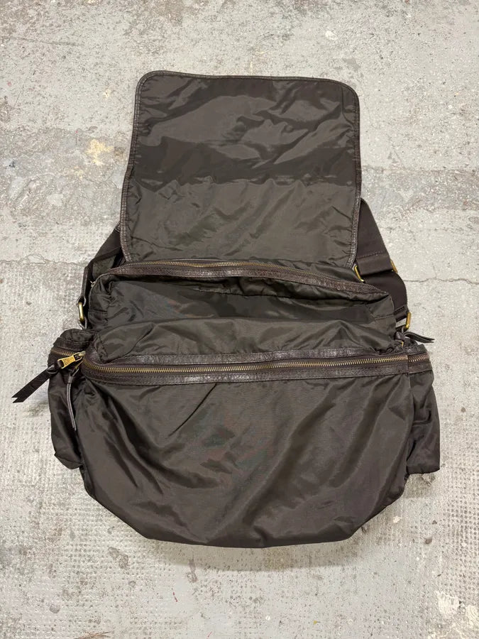 2000s Dolce & Gabbana Brown Leather Shoulder Bag tsTksJg 6