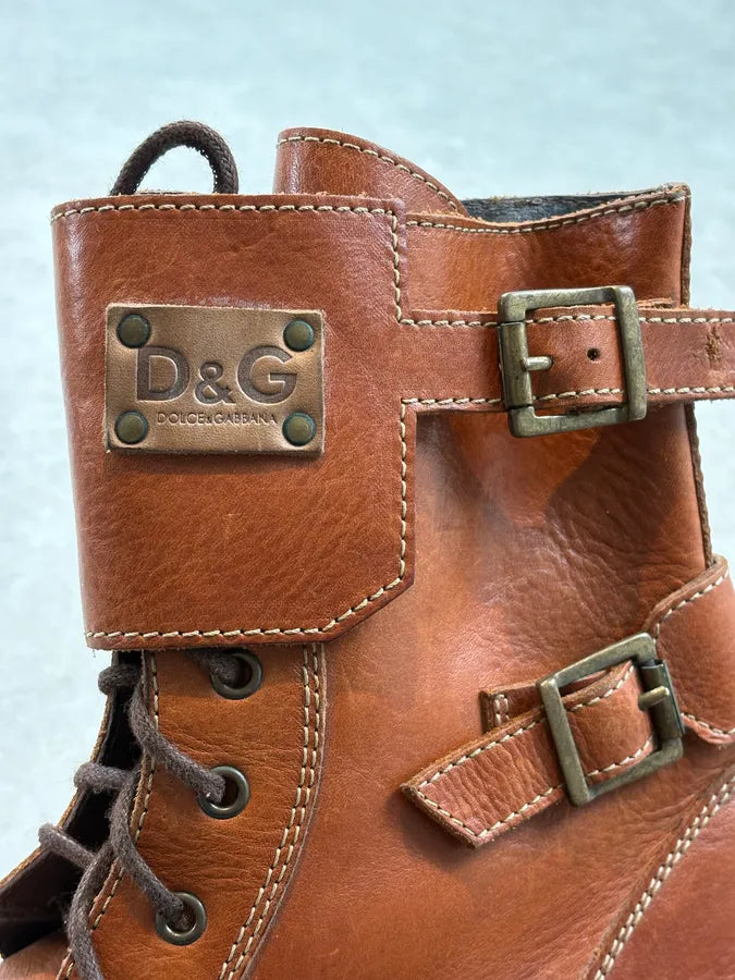 2000s Dolce & Gabbana Brown Leather Strapped High Boots vxsoNHj 7