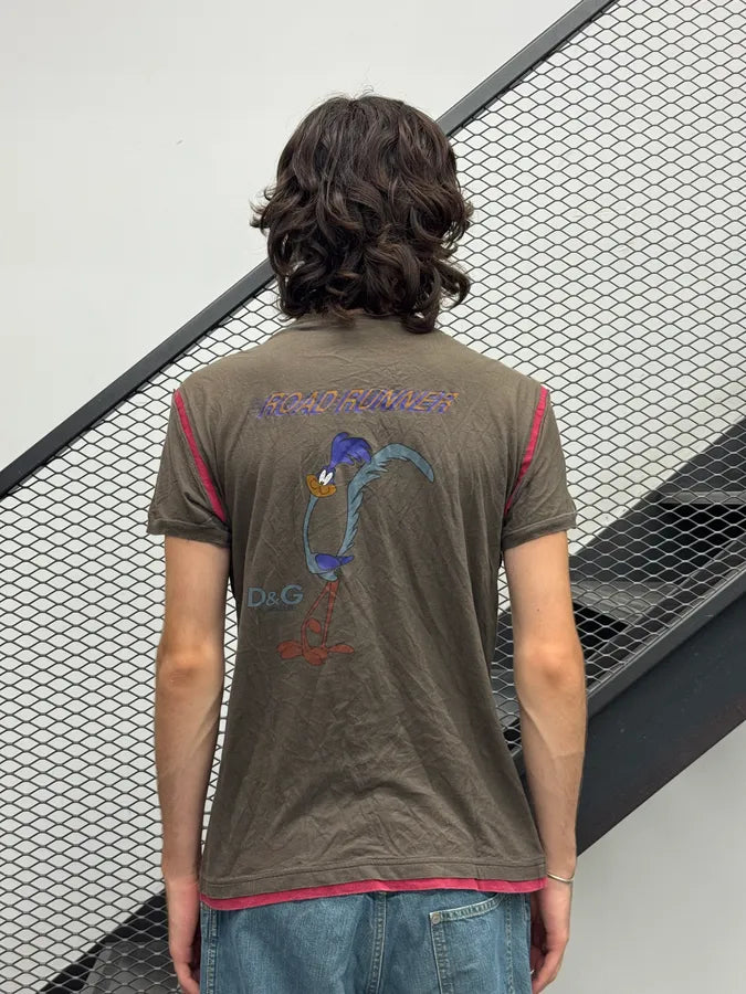 2000s Dolce & Gabbana Brown Looney Tunes Mep Mep Coyote T-Shirt GiGpuxy 2