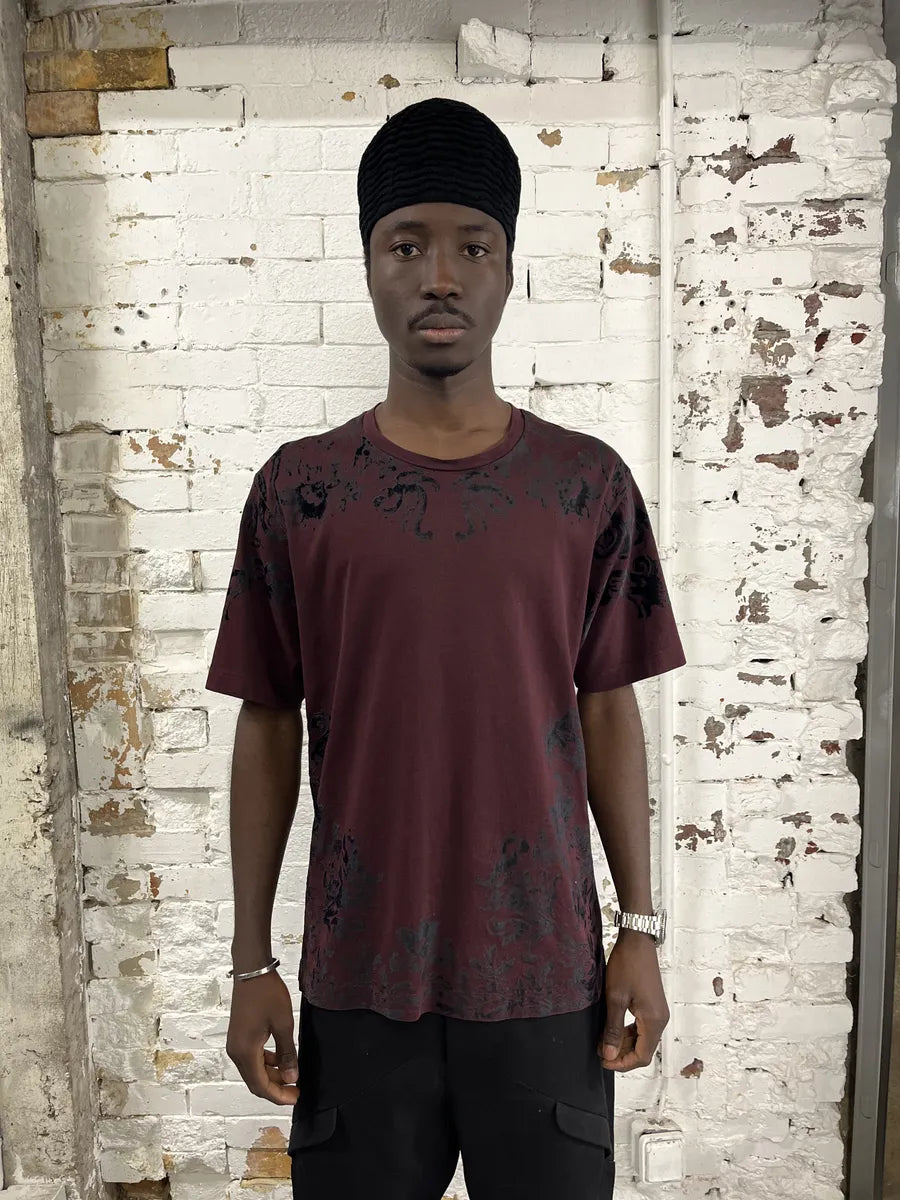 2000s Dolce & Gabbana Burgundy Velvet Ornament T-Shirt zGnUiDs 0