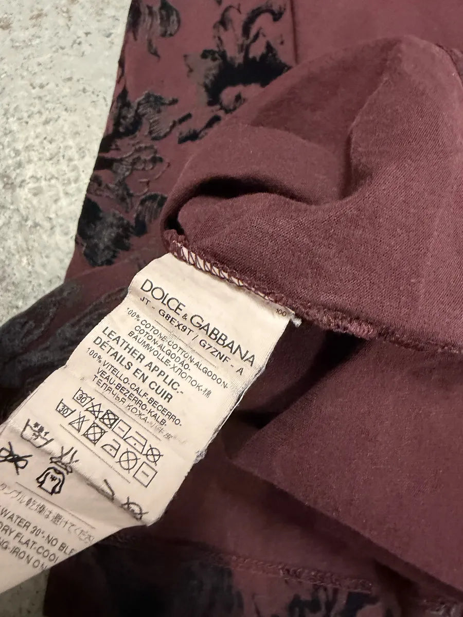 2000s Dolce & Gabbana Burgundy Velvet Ornament T-Shirt zGnUiDs 5