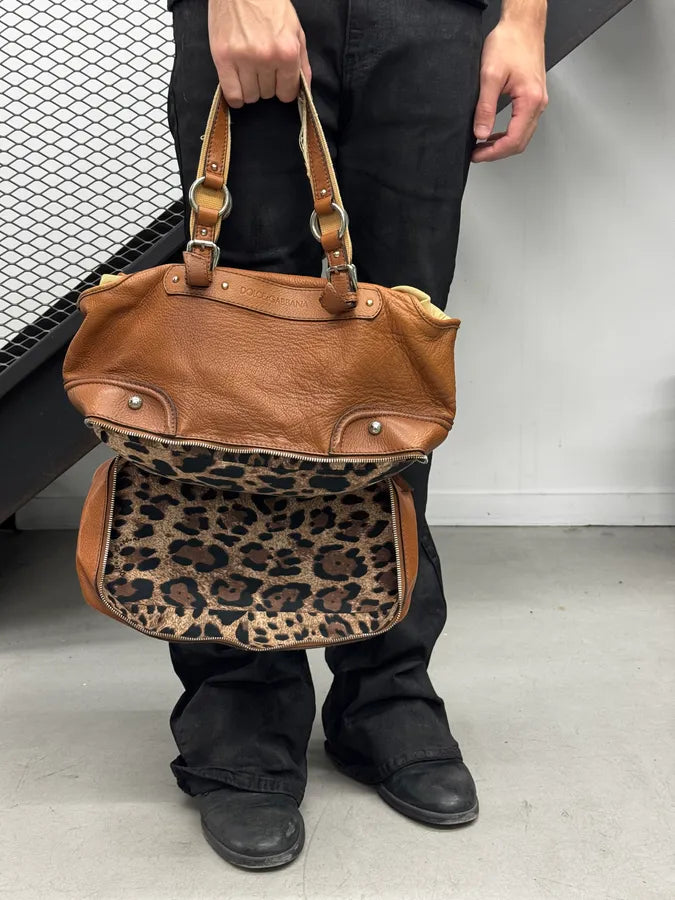 AW2003 Dolce & Gabbana Camel Down Miss Pocket Leather Handle Bag JjxTiYt 4