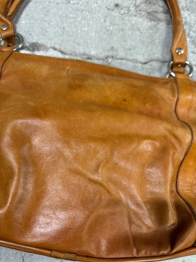 2000s Dolce & Gabbana Camel Zip Leather Cargo Handbag (OS) 5