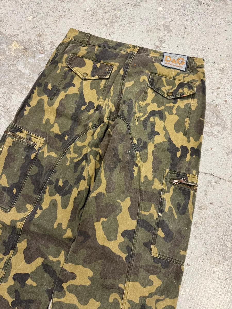 2000s Dolce & Gabbana Camo Khaki Cargo Pants MxMxlCu 9