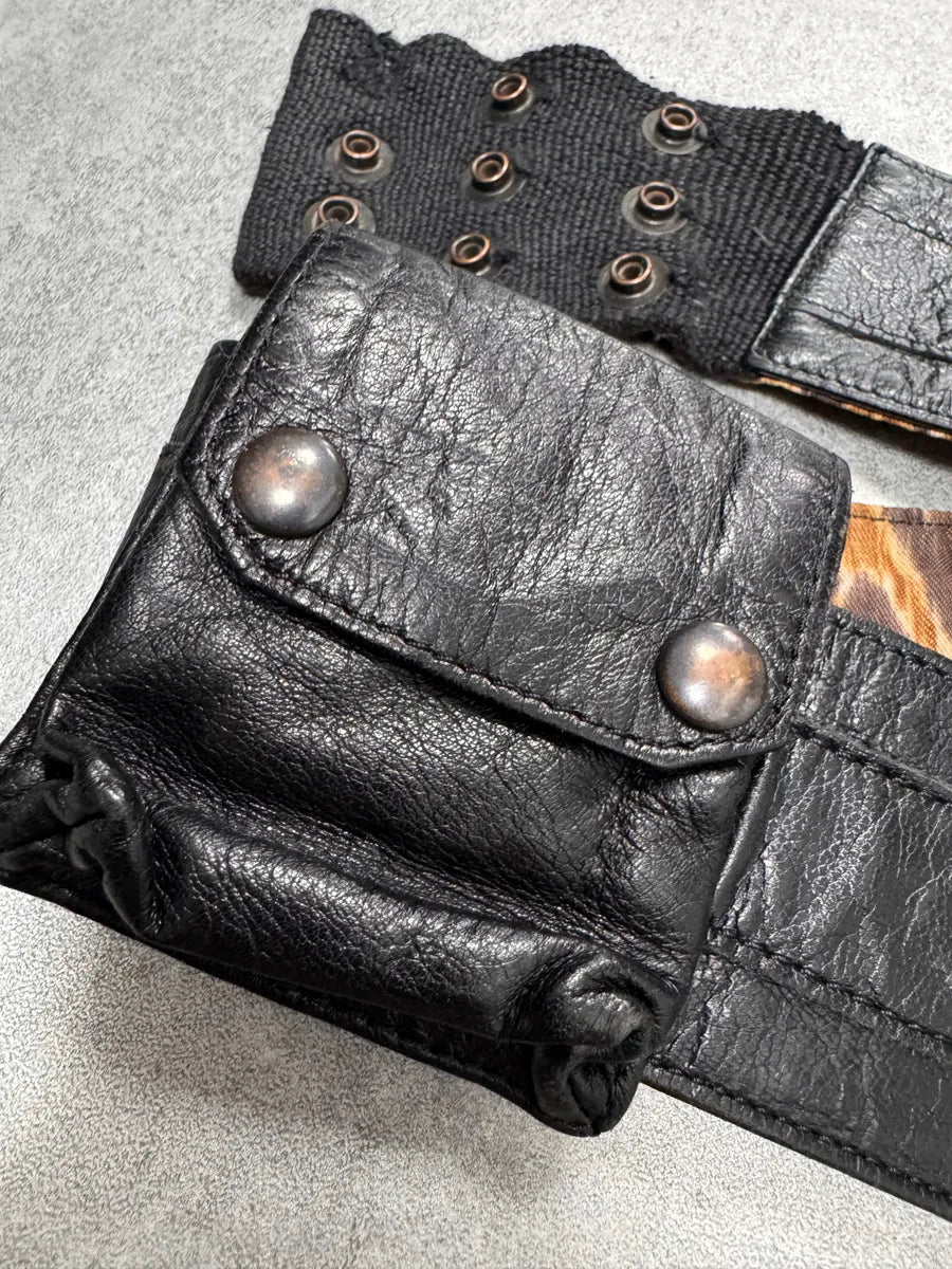 2000s Dolce & Gabbana Cargo Black Leather Butonned Belt WMWhkZP 5