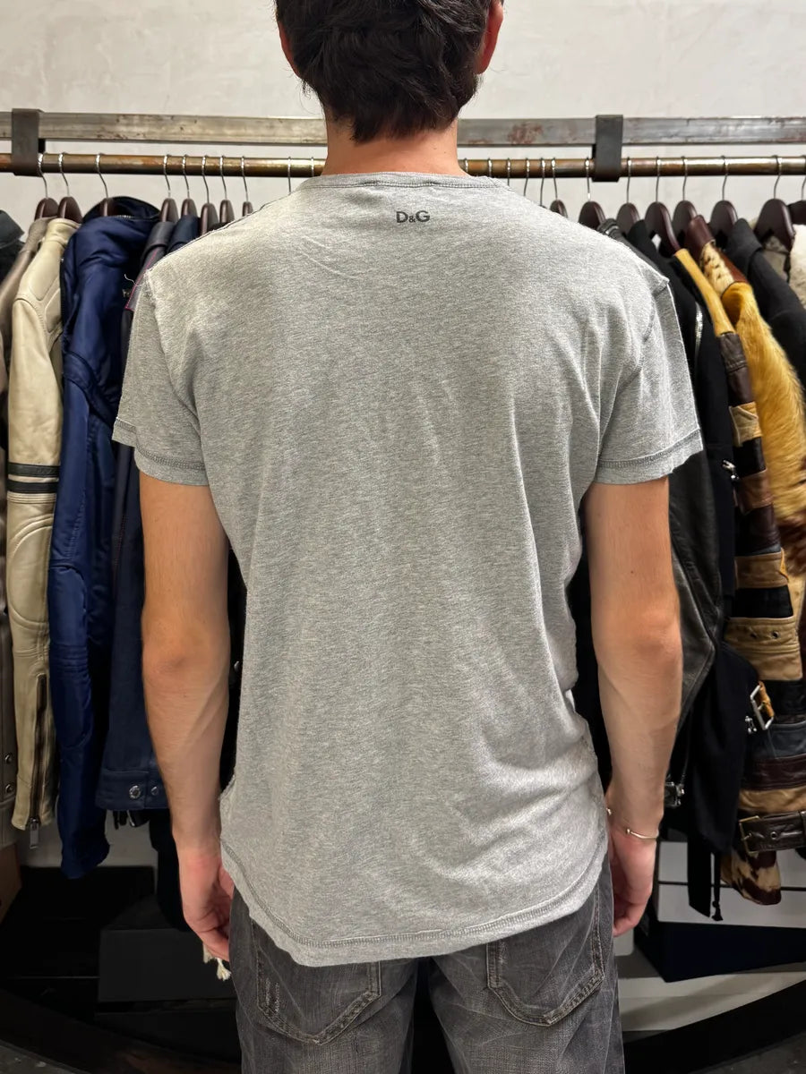 2000s Dolce & Gabbana Chill Lady Grey T-Shirt jGNjJYQ 2