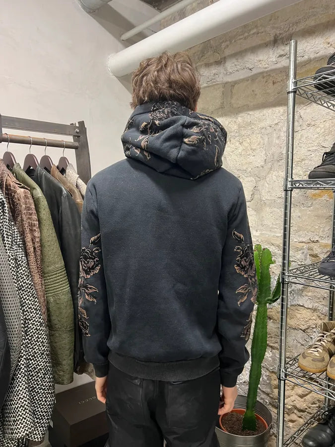 2000s Dolce & Gabbana Contemporary Embroidered Velvet Black Hoodie (M/L) 8