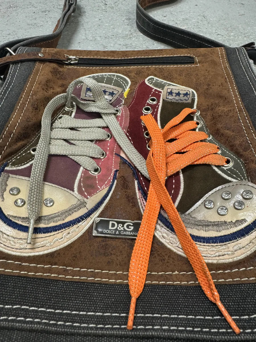 2000s Dolce & Gabbana Converse Trompe L’Oeil Leather Shoulder Bag DLkVBdw 7