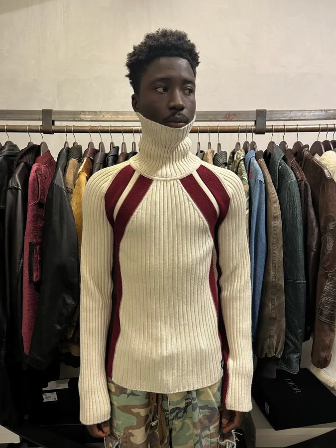 2000s Dolce & Gabbana Cream & Red Turtleneck Sweater uUCoBLE 1