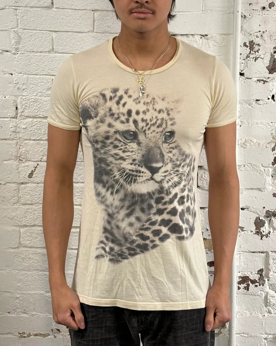 2000s Dolce & Gabbana Cream Leopard Print T-Shirt leTIPAg 1