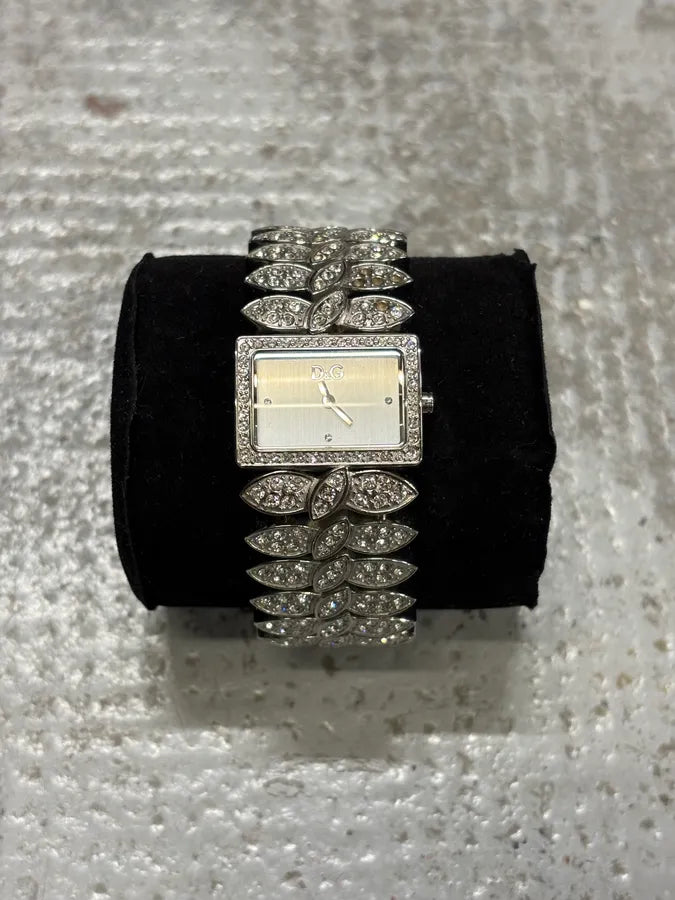2000s Dolce & Gabbana Crystal Leaves Bracelet Watch XGEDNql 3