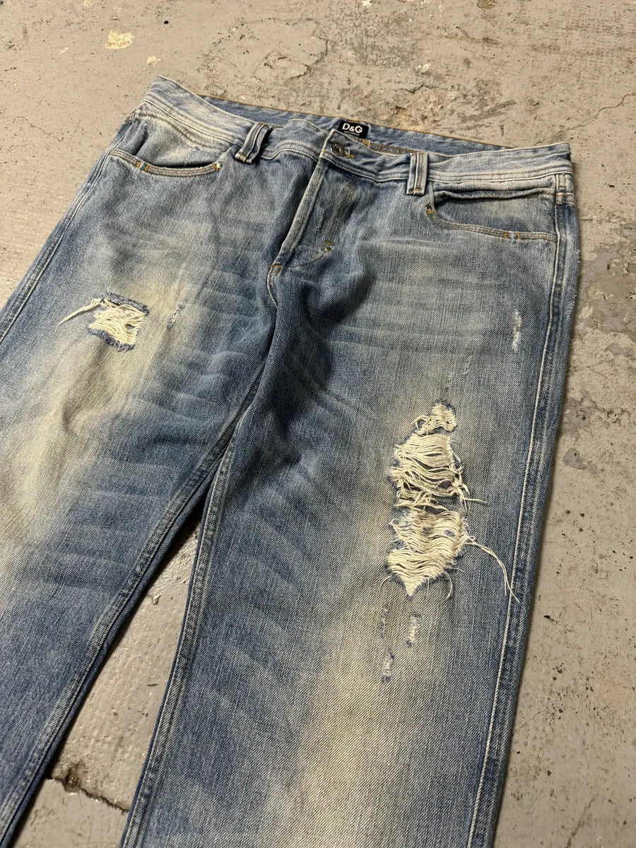 2000s Dolce & Gabbana Destroyed Sun Faded Denim Jeans pTiGIPE 8