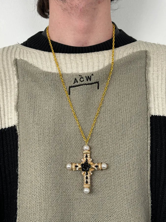 2000s Dolce & Gabbana Gold Cross Black Flower Necklace YhdBCVI 1