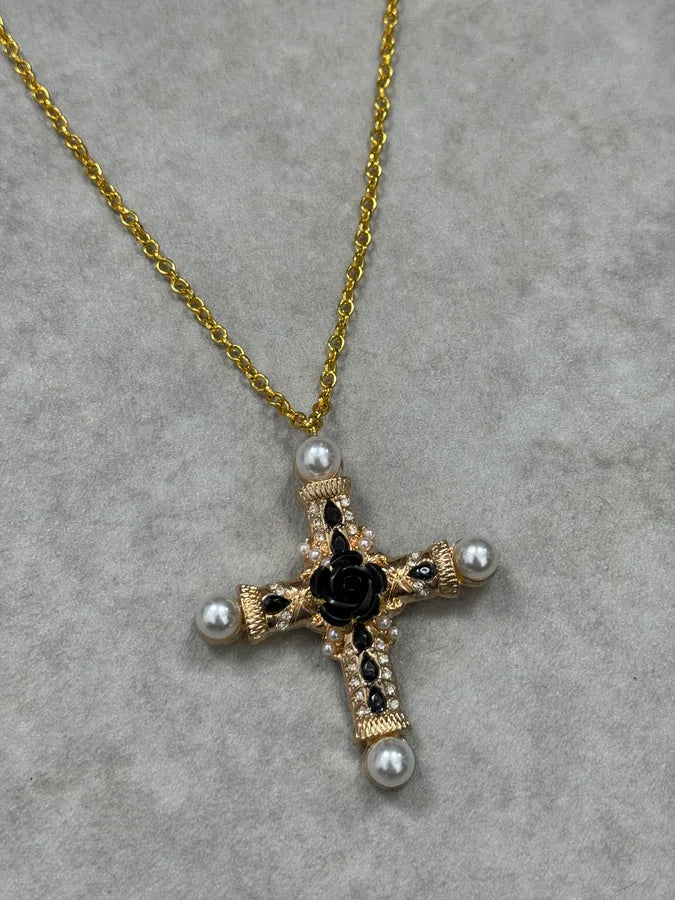 2000s Dolce & Gabbana Gold Cross Black Flower Necklace YhdBCVI 2