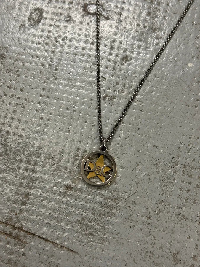 2000s Dolce & Gabbana Golden Star Necklace xqcVBZg 6