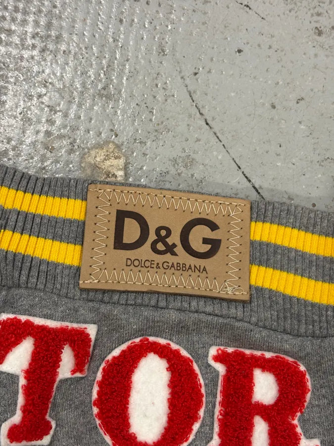 SS2005 Dolce & Gabbana Grey Equator Denim Distressed Shorts VEyOCDK 7