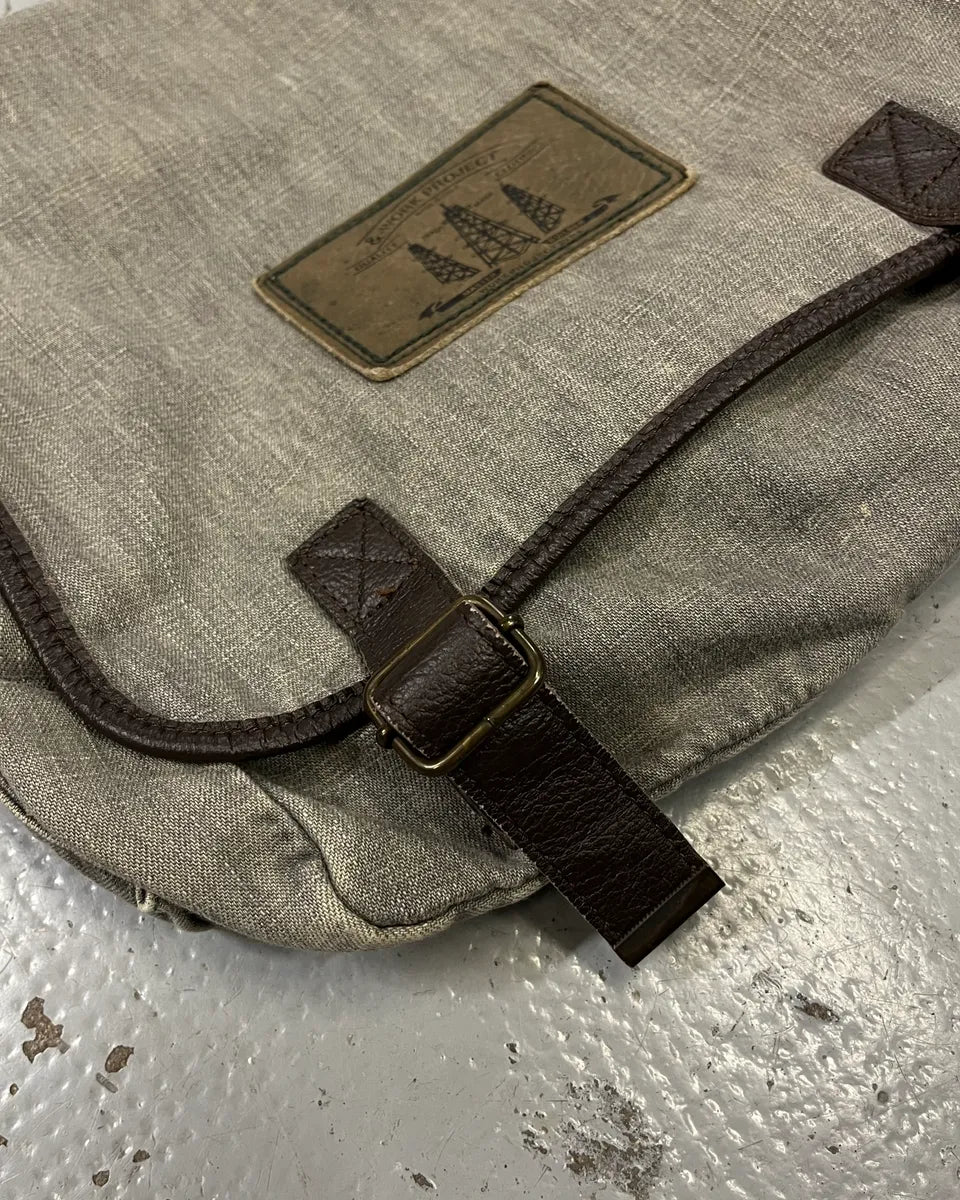 2000s Dolce & Gabbana Grey Denim Strap Messenger Bag wgsWtfn 4