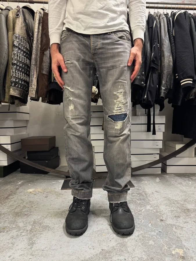 2000s Dolce & Gabbana Grey Distressed Denim Jeans YiRpqES 1