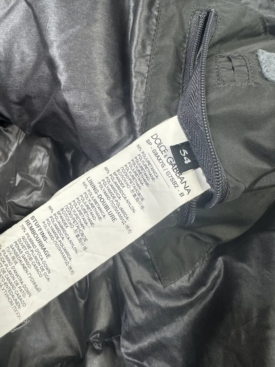 2000s Dolce & Gabbana Grey Eroded Puffer Jacket (L) rmnTCOK 6