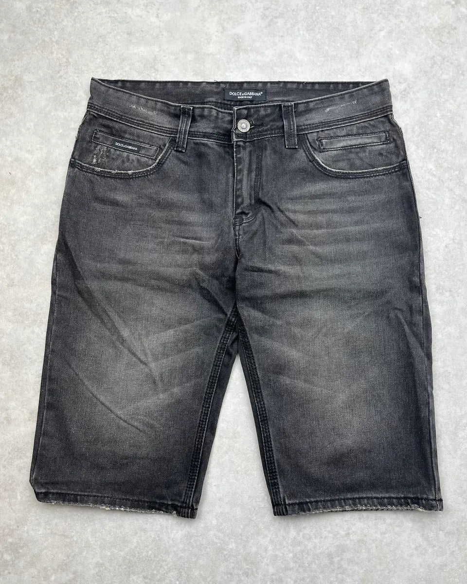 2000s Dolce & Gabbana Grey Faded Denim Shorts Ikciozk 3