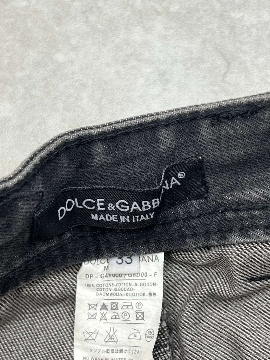 2000s Dolce & Gabbana Grey Faded Denim Shorts Ikciozk 9