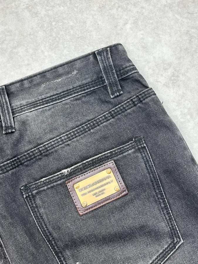 2000s Dolce & Gabbana Grey Faded Denim Shorts Ikciozk 10
