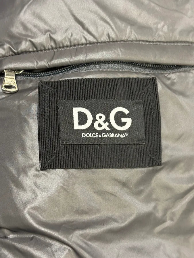 2000s Dolce & Gabbana Grey Fur Hooded Puffer Jacket KZkaXPH 11