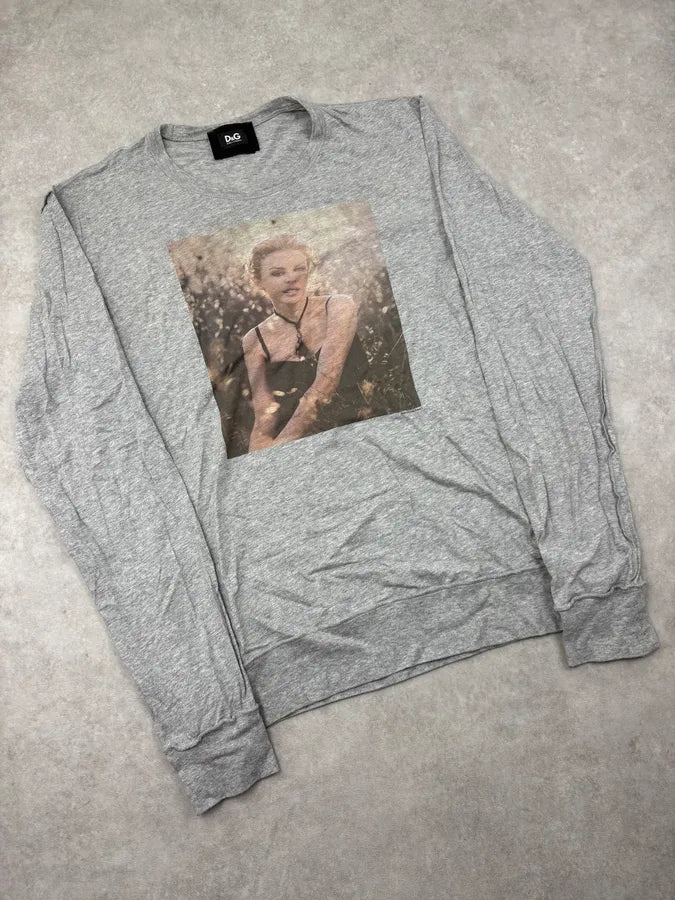 2000s Dolce & Gabbana Grey Lady Sweater  tOKJSMA 3