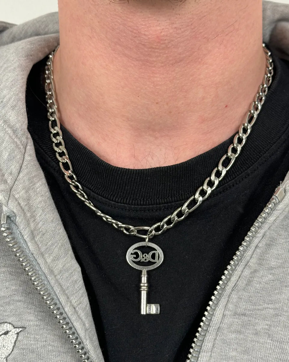 2000s Dolce & Gabbana Grey Metal Key Pendant Necklace rmZWshN 1