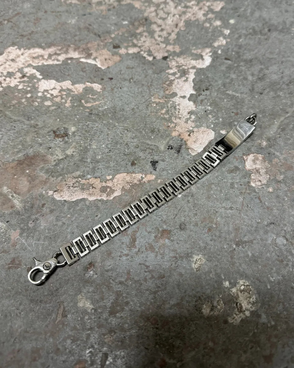 2000s Dolce & Gabbana Grey Metallic Bracelet (OS) 3