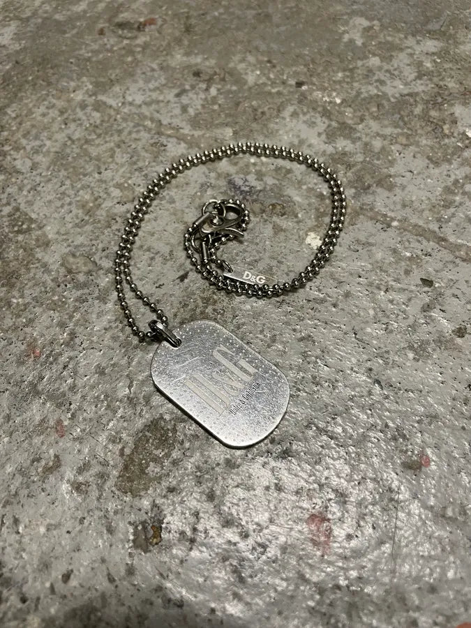 2000s Dolce & Gabbana Grey Metallic Pendant Necklace (OS) Idowzkt 4
