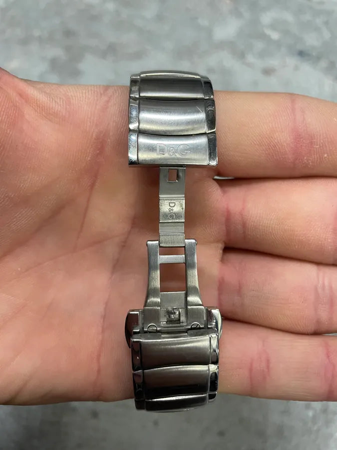 2000s Dolce & Gabbana Grey Racer Watch (OS) 3