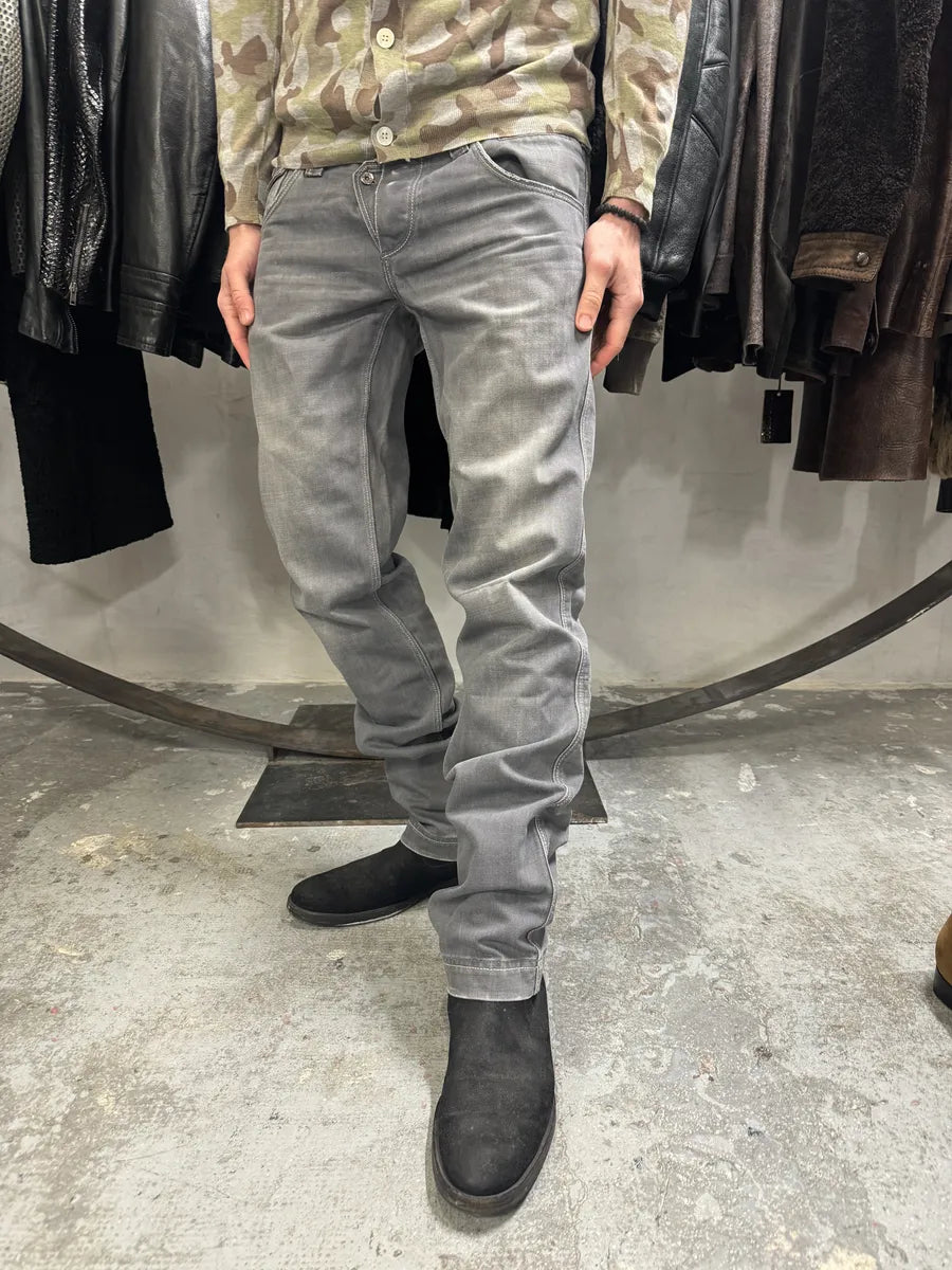 2000s Dolce & Gabbana Grey Raw Denim Straight Jeans KAJbJdt 3