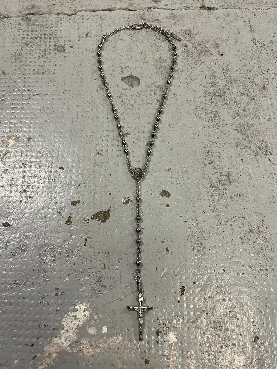 2000s Dolce & Gabbana Grey Rosary Cross Necklace QFULNBX 0