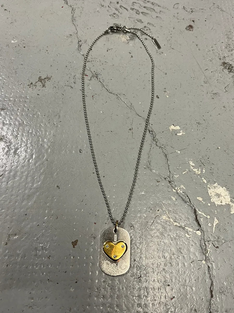 2000s Dolce & Gabbana Grey Steel Heart Dog Tag Necklace LwCXrUb 0