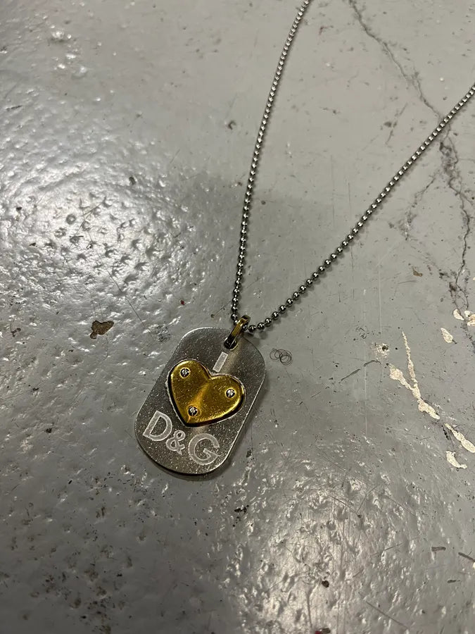 2000s Dolce & Gabbana Grey Steel Heart Dog Tag Necklace LwCXrUb 2