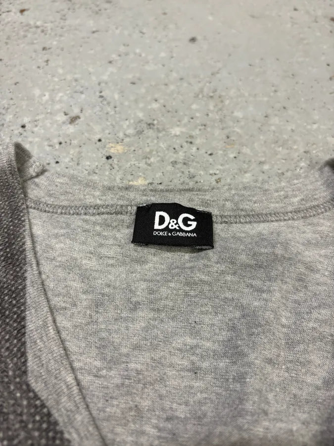 2000s Dolce & Gabbana Grey V Neck Trompe L’oeil Tie T-Shirt jNoreYA 8