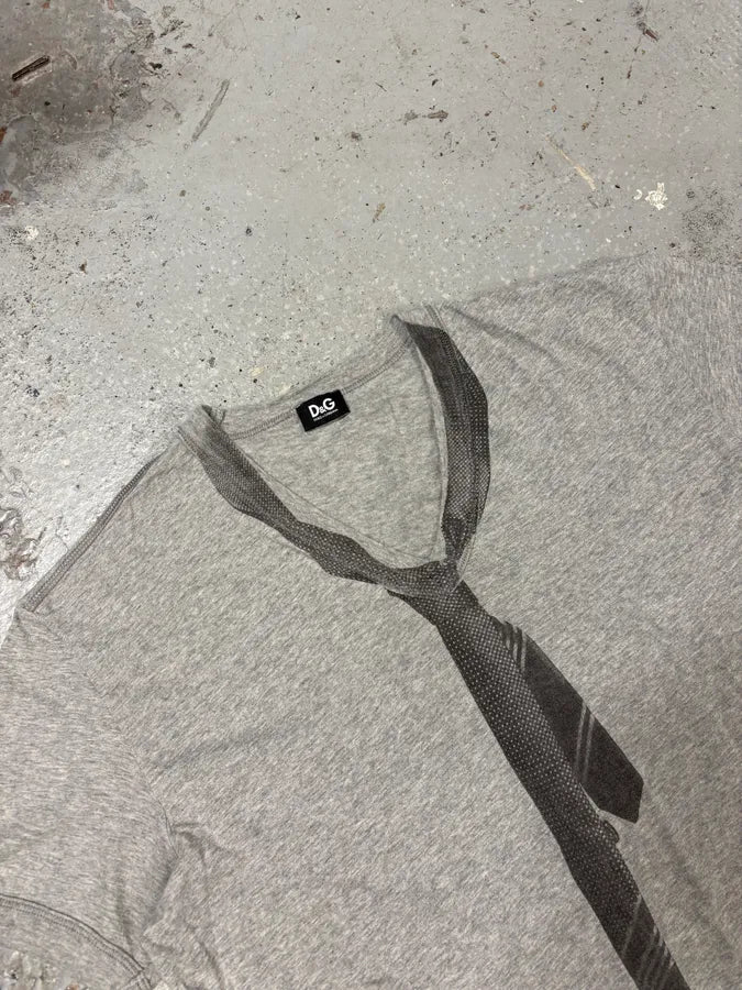 2000s Dolce & Gabbana Grey V Neck Trompe L’oeil Tie T-Shirt jNoreYA 5