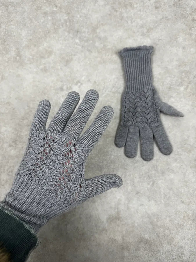 2000s Dolce & Gabbana Grey Wool Gloves ASJQFVA 0
