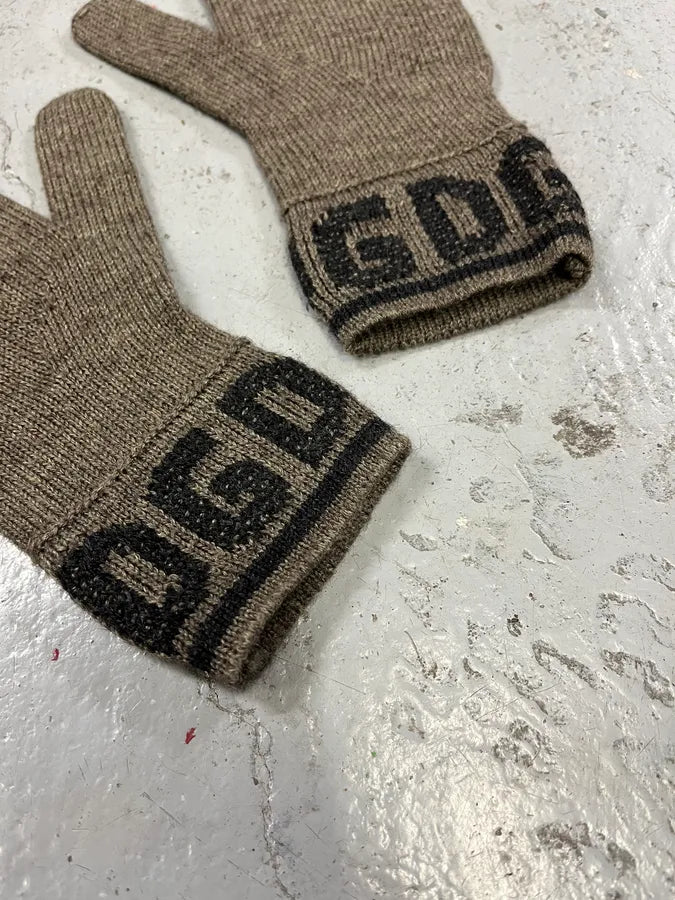 2000s Dolce & Gabbana Grey Wool Gloves misBWhR 5