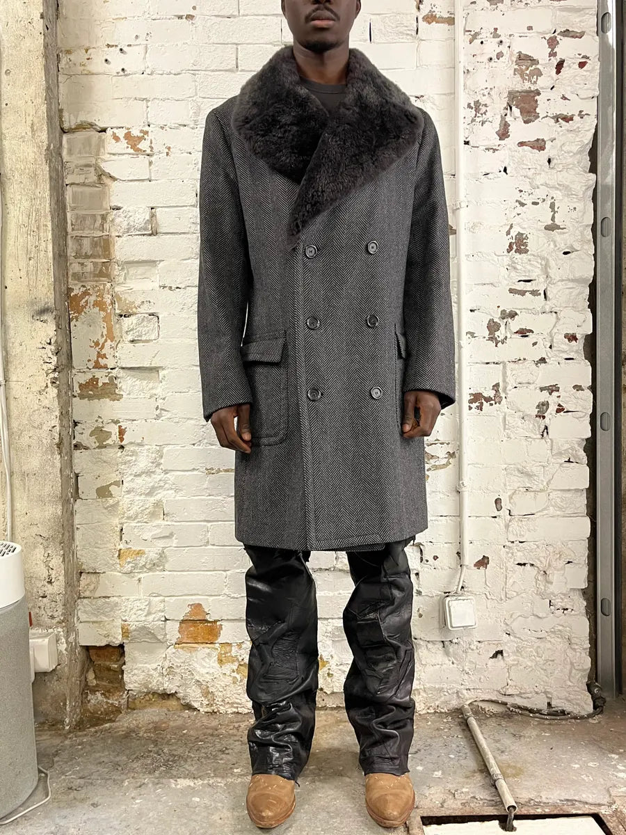 AW2006 Dolce & Gabbana Grey Wool Premium Fur Collar Royal Coat IavTiki 0