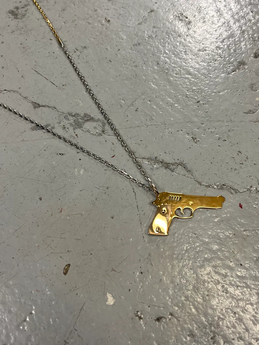 2000s Dolce & Gabbana Gun Pendant Gold & Silver Necklace HbCzCap 2