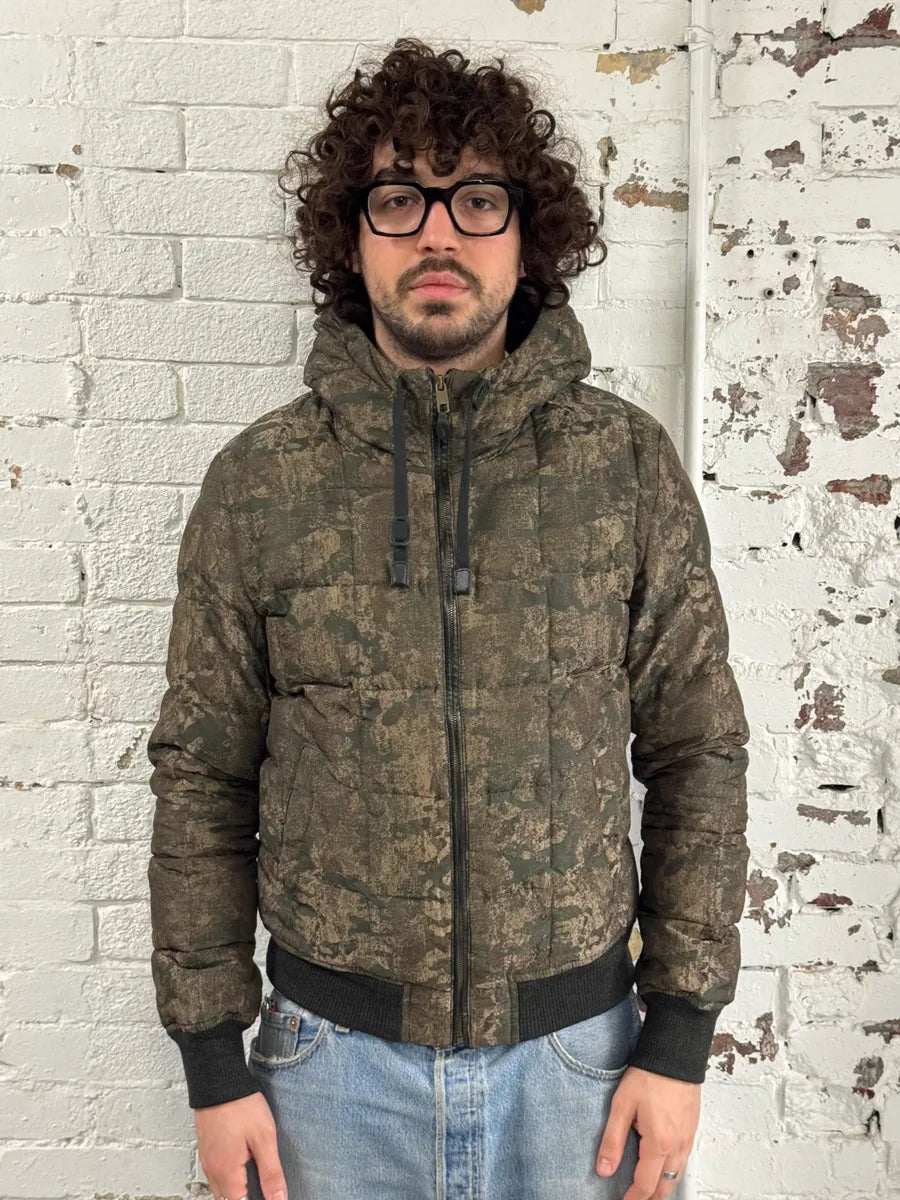 2000s Dolce & Gabbana Holographic Camo Khaki Puffer Jacket GbTzJCp 1