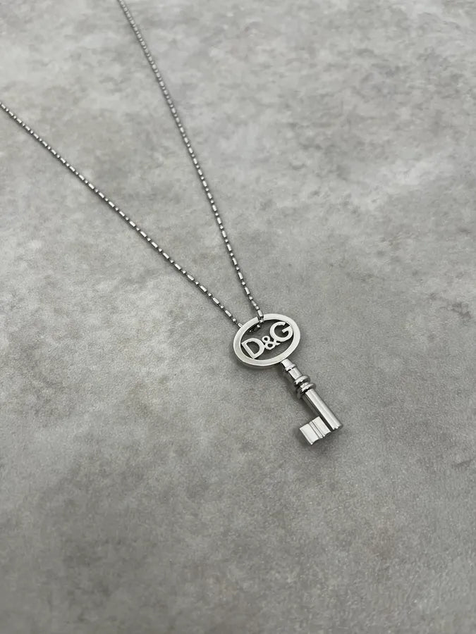 2000s Dolce & Gabbana Key Logo Necklace iOeQAyb 2