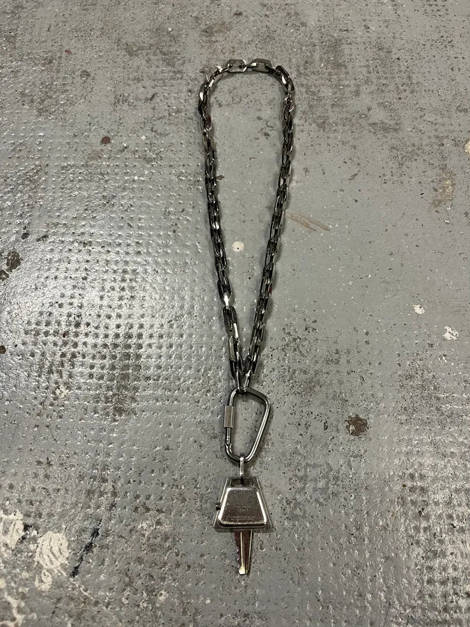 2000s Dolce & Gabbana Key Watch Pendant Necklace CRHsMUd 5